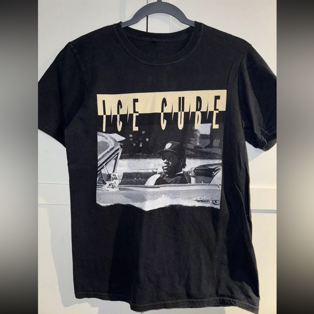 ICE CUBE Women’s T-Shirt SMALL Compton Tee RAP MUSIC